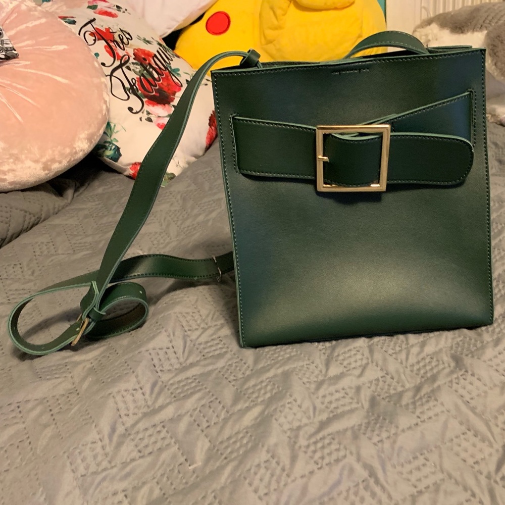 Green and gold bag